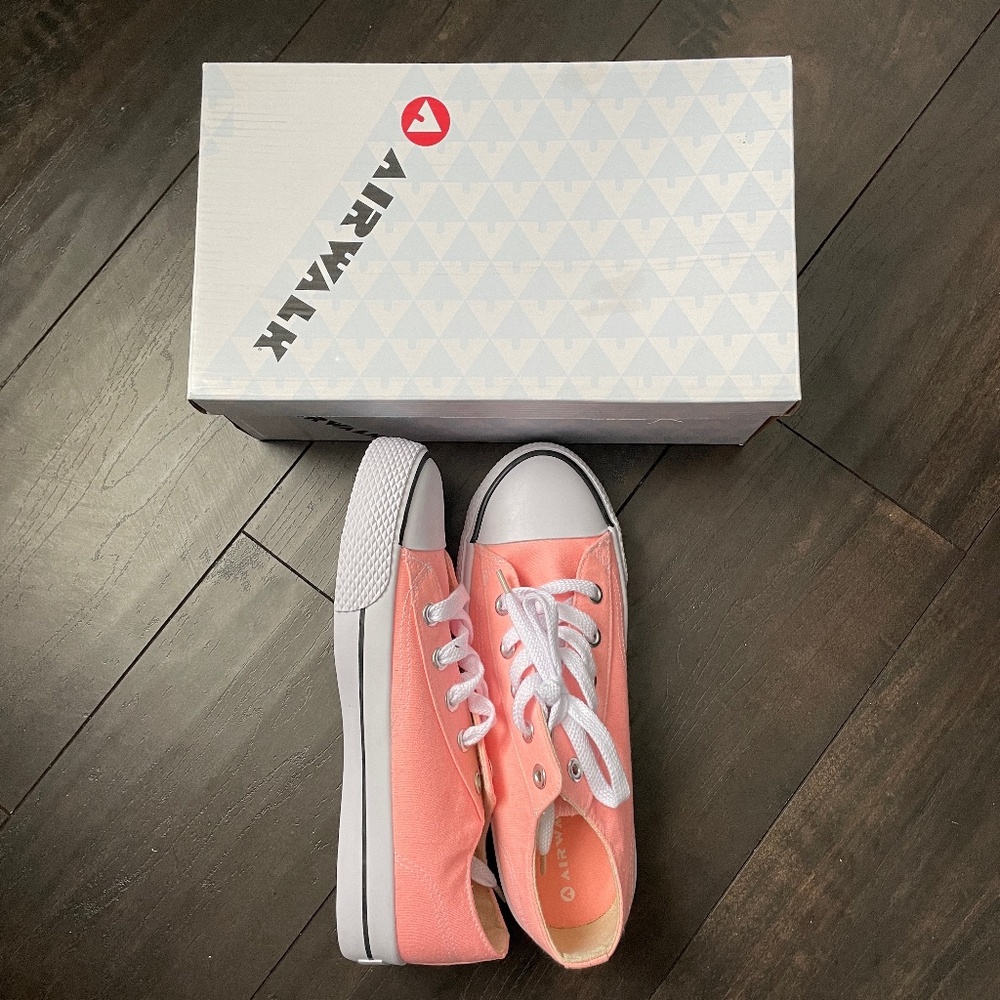 Airwalk Legacee Sneakers NWT